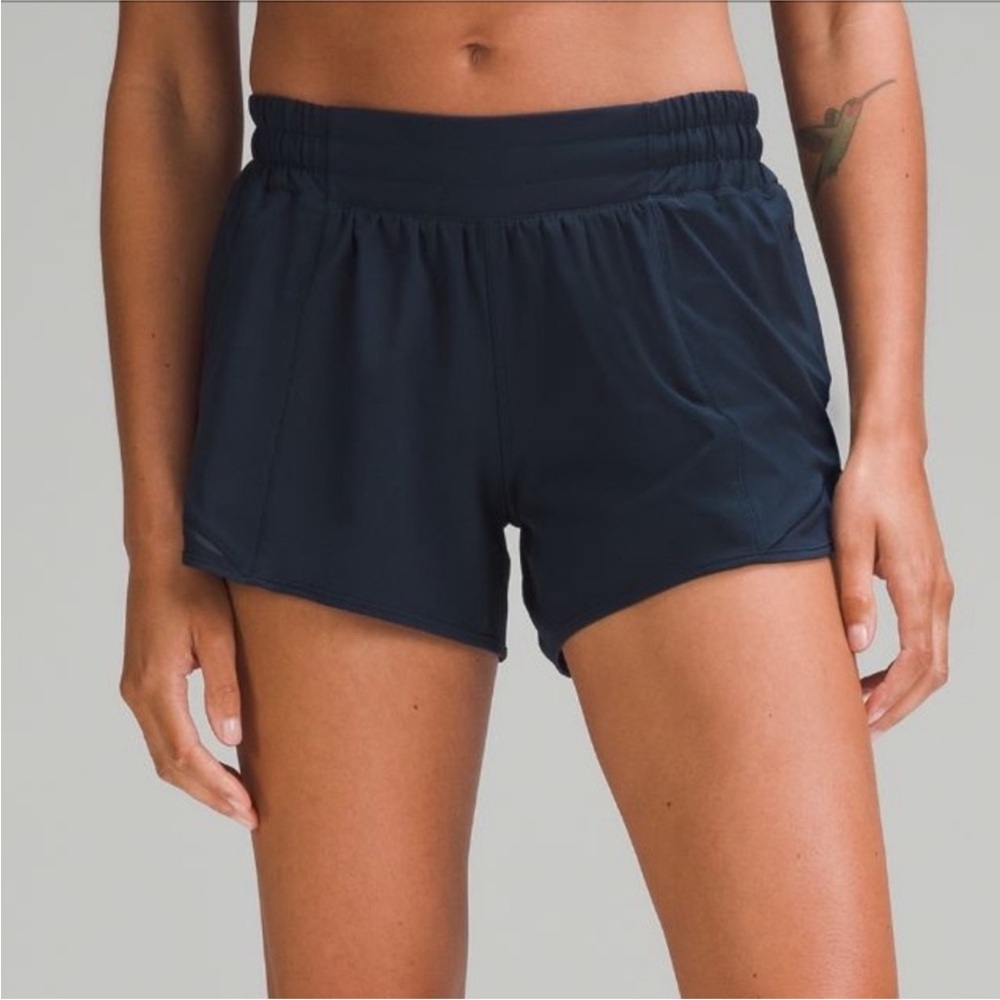 Lululemon Hotty Hot Low-Rise Lined Short 4" Navy